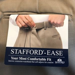 Stafford Ease Mens Slacks  Size 42 x 30